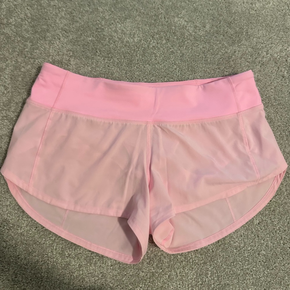 Speed Up Low-Rise Lined Short 2.5" in pink